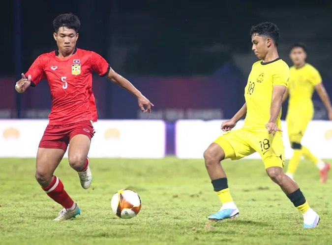 Thi nhau phản lưới, U22 Malaysia hủy diệt U22 Lào trong ngày ra quân 1