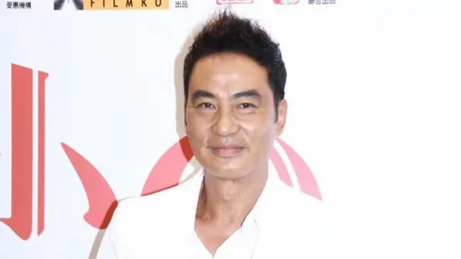 Nhậm Đạt Hoa mất liên lạc với vợ con khi đang đóng phim ở vùng núi tuyết! 3