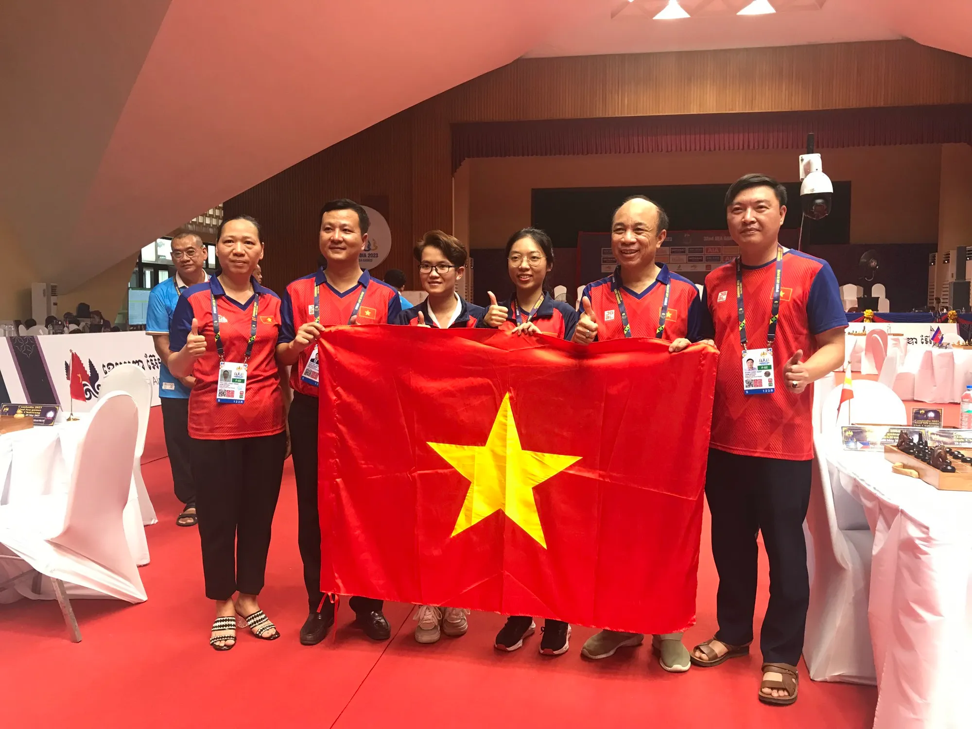 Bảng tổng sắp huy chương SEA Games 32 ngày 5/5: Ấn tượng khai mạc