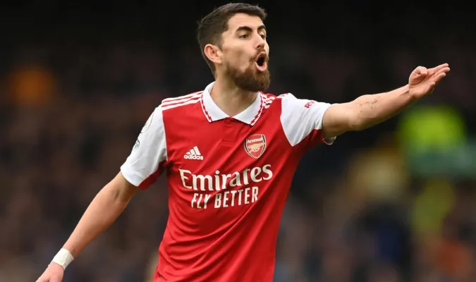 Bàn tin Arsenal 8/5: Martinelli bị cười nhạo | Jorginho sở hữu thông số khủng 2