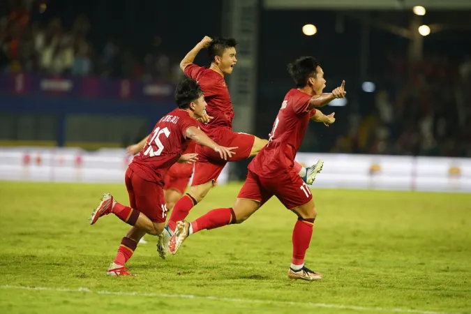 Bảng B bóng đá nam SEA Games 32: U22 Việt Nam không né được Indonesia