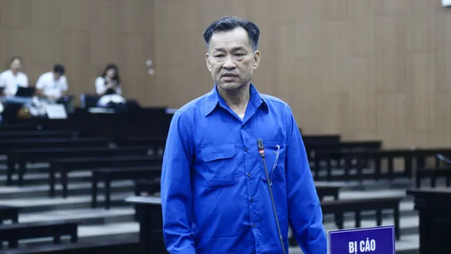 Cựu chủ tịch Bình Thuận bị đề nghị mức án 5-6 năm tù 1