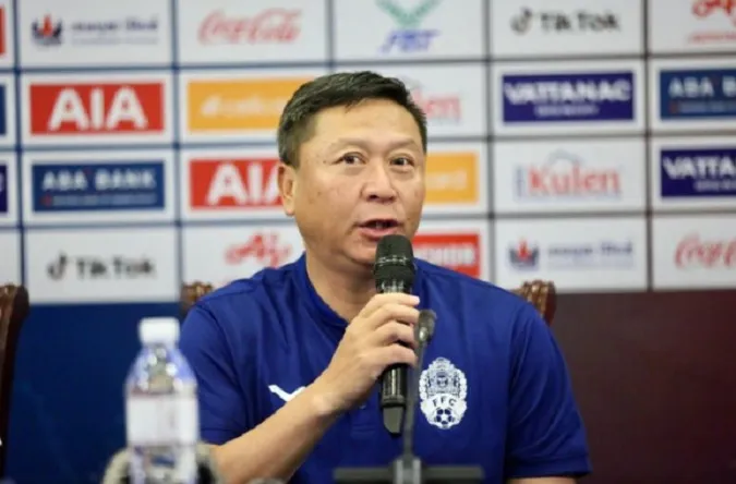 HLV Mai Đức Chung đánh giá cao tuyển nữ Campuchia như Thái Lan