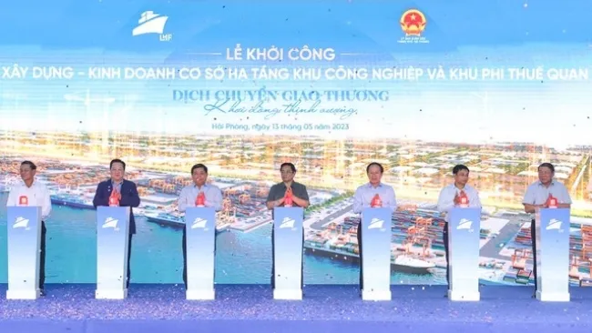 Khởi công khu phi thuế quan cảng biển lớn nhất Việt Nam 1