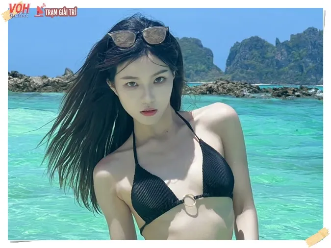 Một nữ người mẫu đình đám bất ngờ xuất hiện trên web 'đen' 1