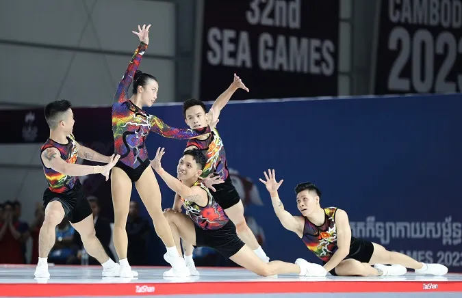 Aerobic Việt Nam thâu tóm trọn bộ 5 HCV tại SEA Games 32