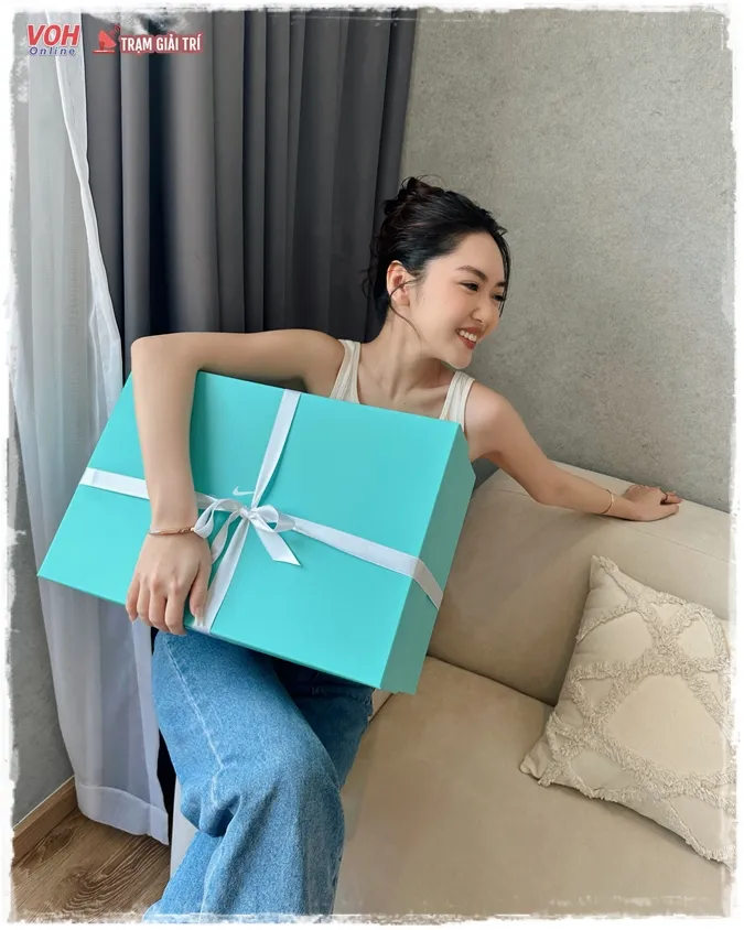 Chloe Nguyễn gây sốt khi sở hữu của mẫu giày “hiếm có khó tìm” hot nhất nhì thế giới 3