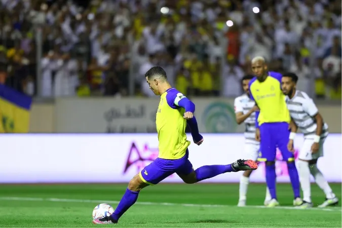 Ronaldo ghi bàn, nhen nhóm hi vọng vô định cho Al Nassr 1