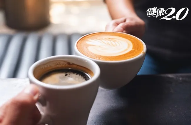 Cà phê latte chống viêm tốt hơn cà phê đen 1