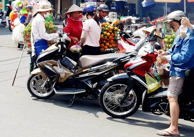 Xử lý người đứng đầu và cấp phó nếu để xảy ra vi phạm về sử dụng lòng đường, vỉa hè 1