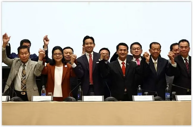 Thái Lan: Đảng chiến thắng công bố liên minh 8 đảng thành lập chính phủ mới 1