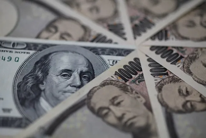 Tỷ giá ngoại tệ hôm nay 23/5/2023: USD mạnh lên so với yên Nhật, đạt mức cao nhất 6 tháng 1