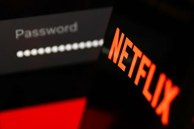 Netflix sẽ tính phí 8 đô la để thêm ai đó vào tài khoản của bạn 1