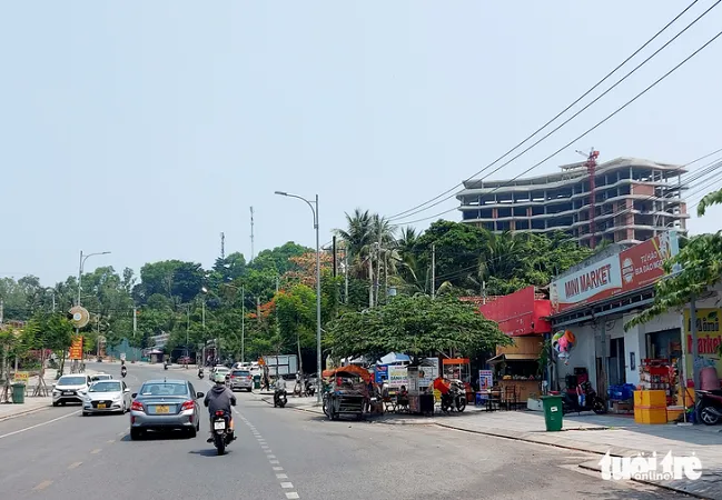 Phú Quốc: Buộc tháo dỡ nhà 12 tầng xây trái phép 1