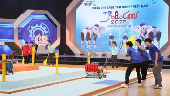 Đại học Công nghiệp Hà Nội vô địch cuộc thi Sáng tạo Robot Việt Nam 2023 1