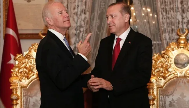 Tổng thống Thổ Nhĩ Kỳ Erdogan nhắc về ý định mua máy bay chiến đấu F-16 trong điện đàm với Tổng thống Mỹ 1