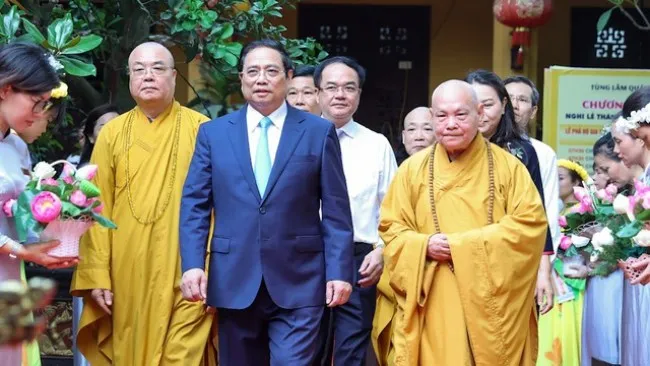 Thủ tướng chúc mừng Đại lễ Phật đản 2023 1