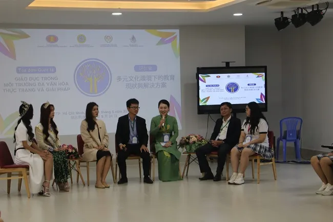 Chương trình liên hoan tuổi trẻ sáng tạo và giao lưu văn hóa Việt Nam - Asean 2
