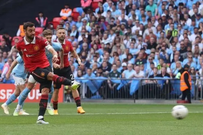 Grealish báo hại, MU trở thành đội đầu tiên xé lưới Man City ở FA Cup mùa này 1