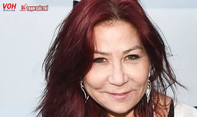 Nữ phú bà Anna Shay của series 