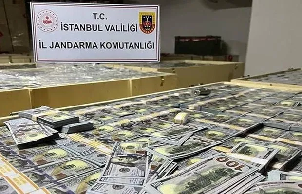Thổ Nhĩ Kỳ tịch thu một tỷ USD tiền giả, bắt giữ 6 đối tượng 1