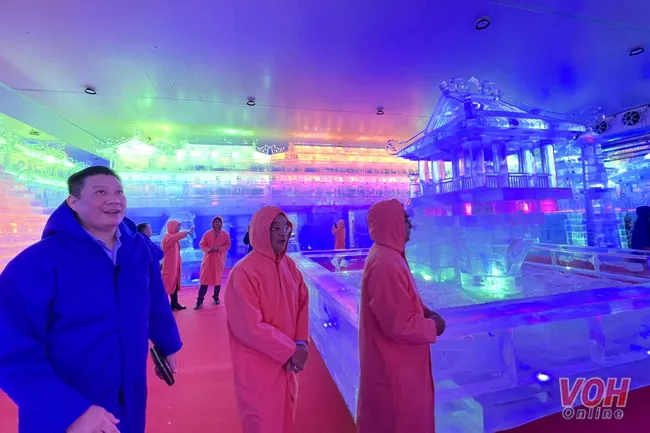 Công viên Đầm Sen với Băng đăng mới