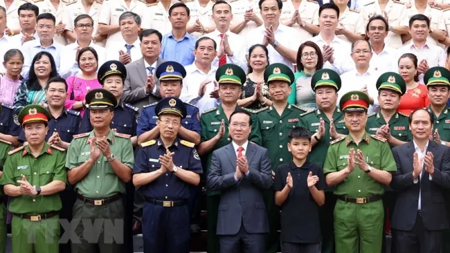 Chủ tịch nước: Tổ quốc mãi ghi công các anh hùng, liệt sỹ trong cuộc chiến với ma túy 3