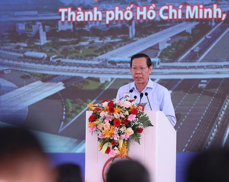 Thủ tướng Phạm Minh Chính: Quyết tâm đến năm 2025 khai thác hơn 3.000 km cao tốc 2