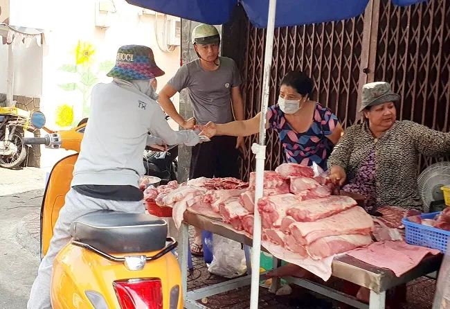 Giá heo hơi hôm nay 25/6/2023: Ít thay đổi 1