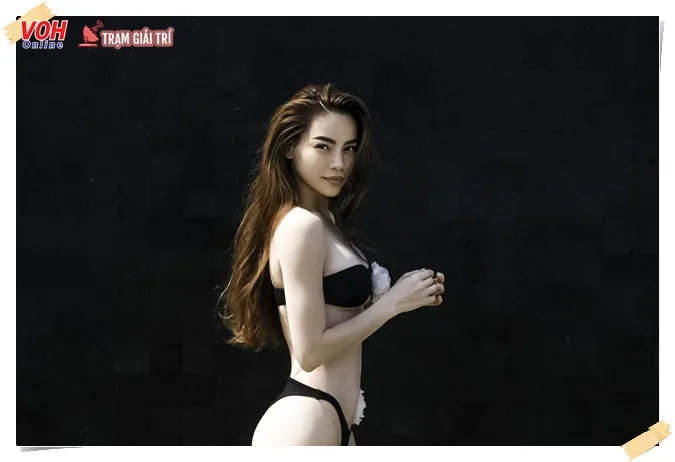 'Mẹ 3 con' Hồ Ngọc Hà tự tin khoe trọn đường cong khi mặc bikini 3