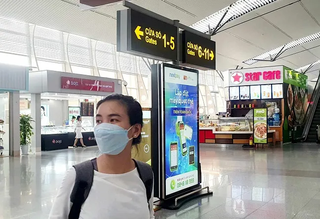 Gửi tin nhắn tự động thông báo cửa ra máy bay cho hành khách trước 60 phút 1