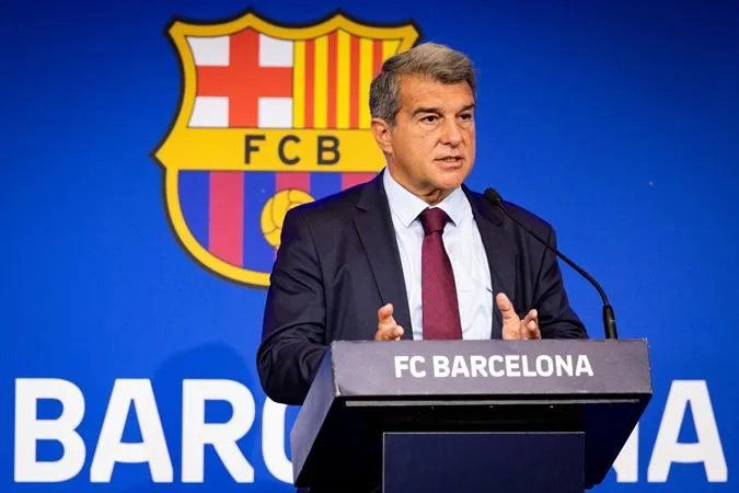 Joan Laporta có phát biểu khiến CĐV Man City không hài lòng - Ảnh: Internet