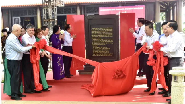 TPHCM tổ chức công bố văn bia Đức Lễ thành hầu Nguyễn Hữu Cảnh 1