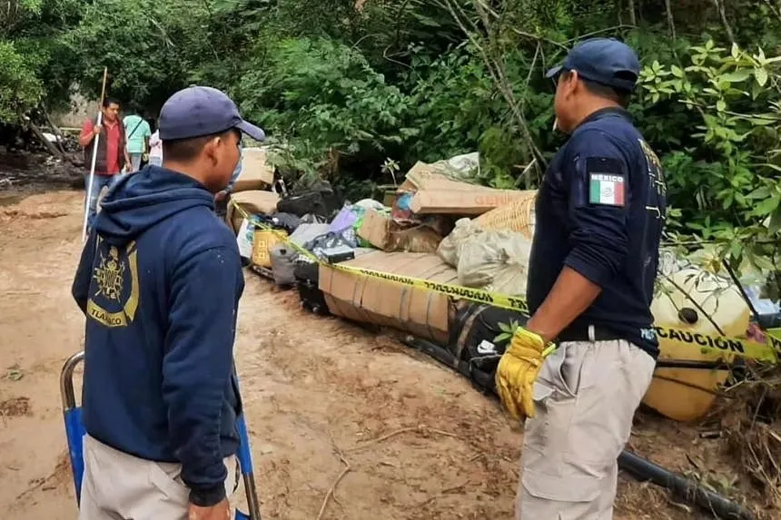 Tin thế giới sáng 6/7: Xe buýt đâm vào khe núi ở Mexico | Nổ bom tự sát tại tòa án ở trung tâm thủ đô Ukraine