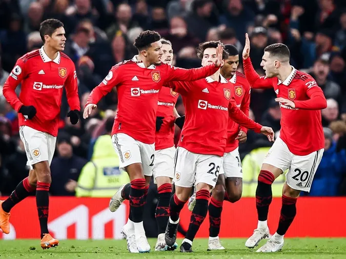 Mỗi giây ăn mừng đều sẽ được tính vào số phút bù giờ cuối hiệp - Ảnh: Internet