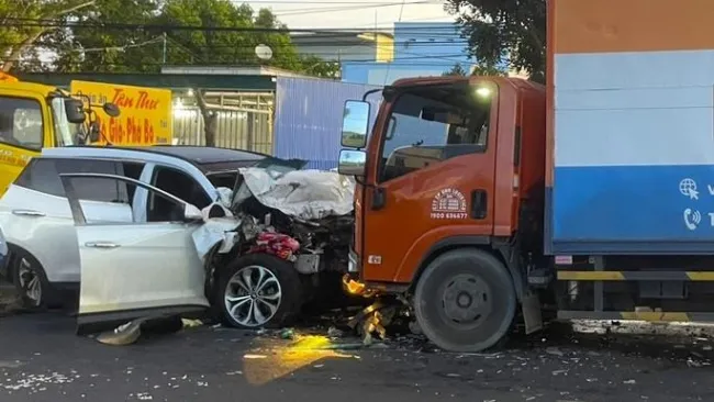 Lâm Đồng: Khẩn trương điều tra nguyên nhân TNGT khiến 7 người thương vong 1