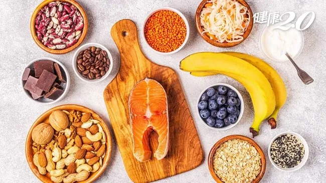 Cẩn thận với đồ tráng miệng, đồ ăn chiên nhiều dầu mỡ càng ăn càng thấy trầm cảm 2