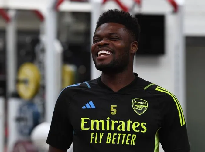 2 điều kiện để Thomas Partey rời Arsenal đến Saudi Pro League thi đấu 1