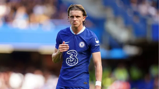 Conor Gallagher đang có tương lai bấn ổn tại Chelsea - Ảnh: Internet