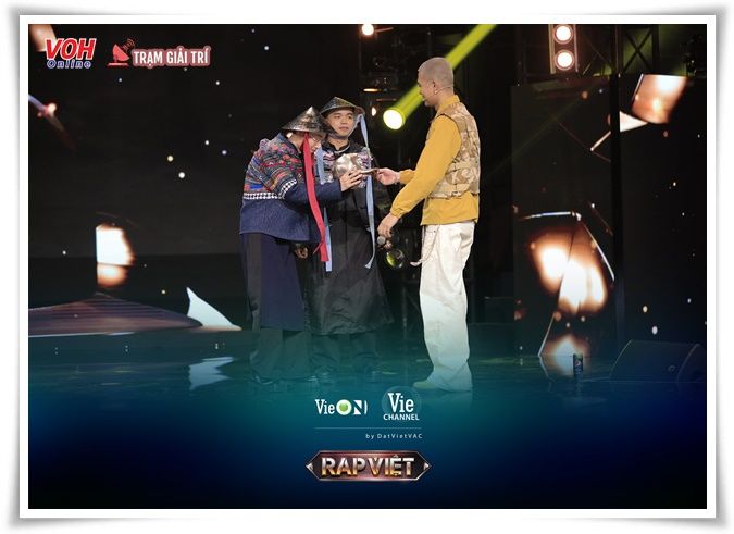 Tập 8 Rap Việt mùa 3 (2023): Team B Ray thể hiện đẳng cấp săn nón vàng 10