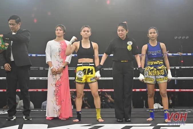 Võ sĩ Huỳnh Hà Hữu Hiếu và Trương Cao Minh Phát thắng knock-out giành đai WBC Muay Thai quốc tế 1