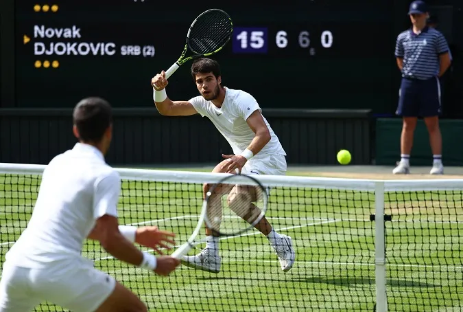 Alcaraz ngăn Djokovic cán mốc 24 Grand Slam để lần đầu vô địch Wimbledon