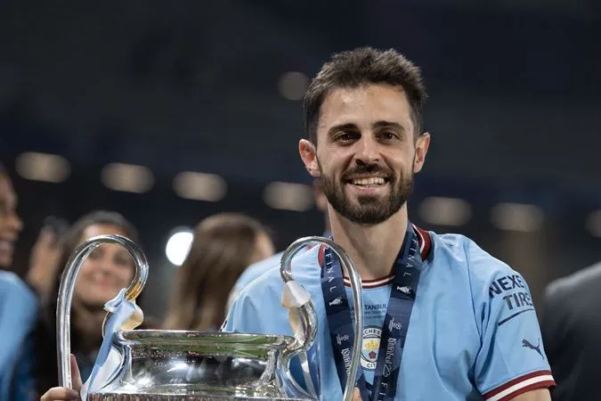 Man City không có ý định để Bernardo Silva rời CLB - Ảnh: Internet