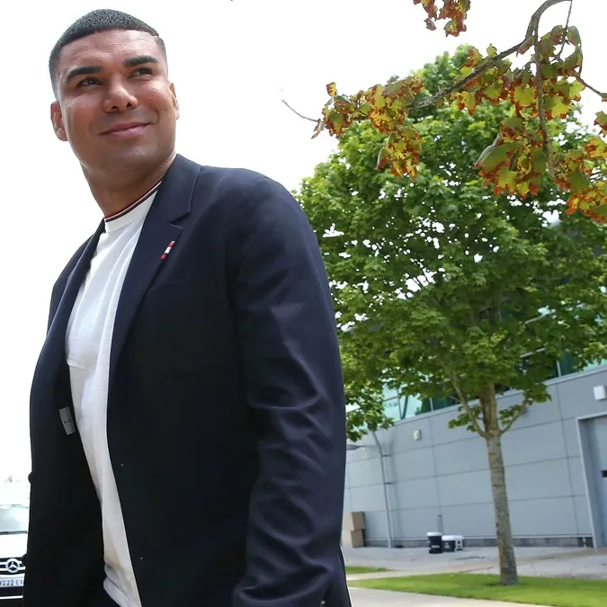 Casemiro cùng toàn đội MU chuẩn bị qua Mỹ du đấu