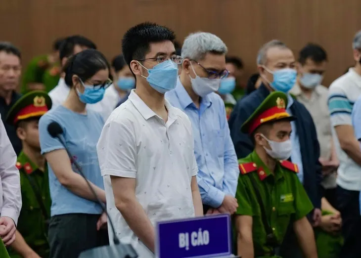 Cựu điều tra viên Hoàng Văn Hưng 