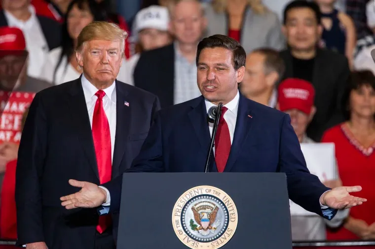 Cựu Tổng thống Donald Trump và Thống đốc Florida Ron DeSantis 