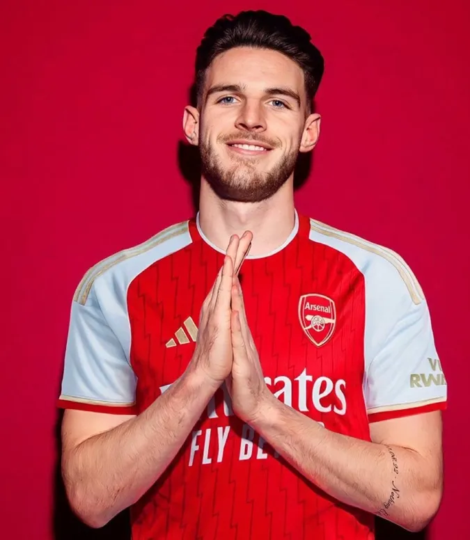 Declan Rice là một trong những bản hợp đồng kỷ lục của Arsenal thời gian gần đây. Ảnh: Internet