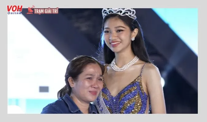 Á hậu 2 Huỳnh Minh Kiên: Mẹ làm giúp việc, tuổi thơ nhiều biến cố, bị đồn mua giải vì nhan sắc khác biệt 3