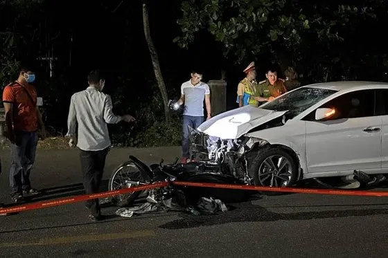 Điểm tin trưa 25/7: Cháy hàng trăm mét vuông kho quạt điện | Người trồng lúa đang có lãi cao 4