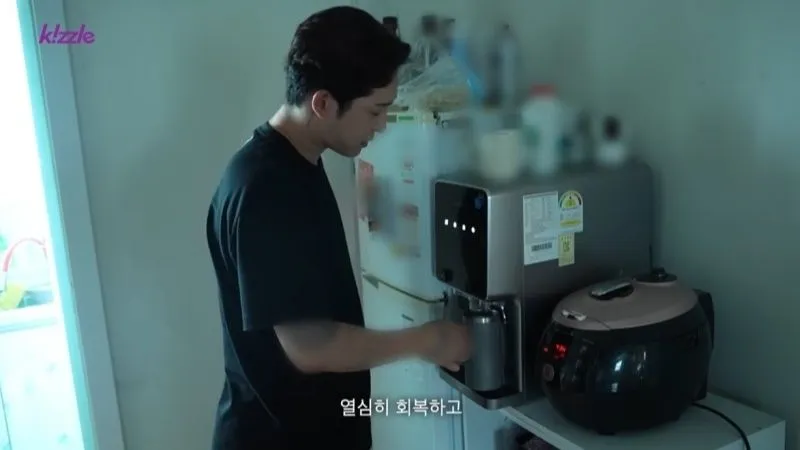 Nam ca sĩ bán nhà bố mẹ để trả nợ 10 tỷ, đang điều trị tại trung tâm cai nghiện ma túy 2